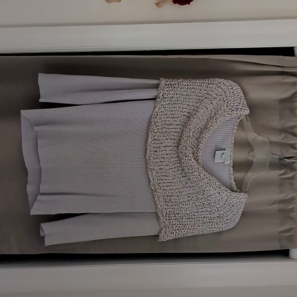 Over the shoulder collar sweater